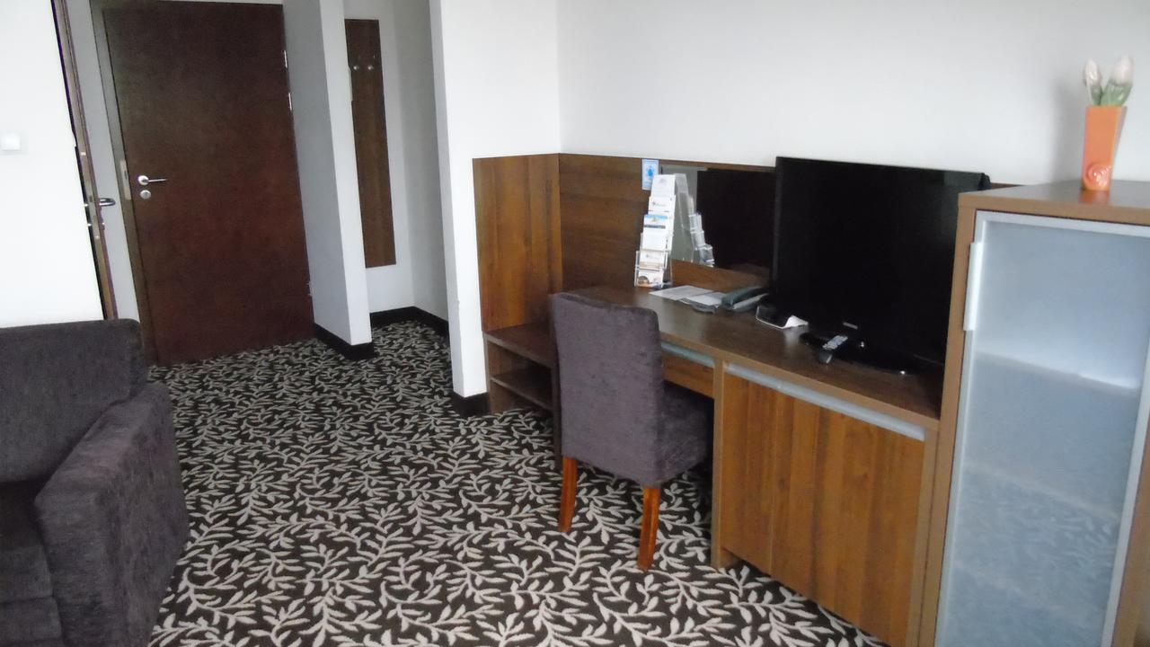 Hotel I Aquapark Olender Torun Bagian luar foto
